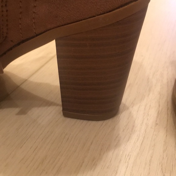 Booties - Picture 5 of 5